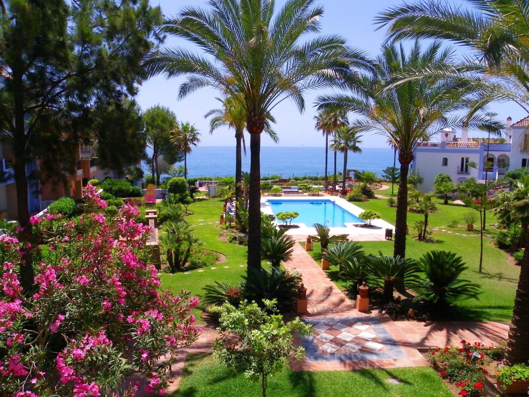 La Perla De Marakech Apartamento Estepona Quarto foto